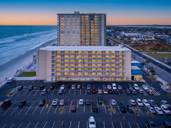 2043 S Atlantic Avenue, Unit 218, Daytona Beach Shores, FL 32118