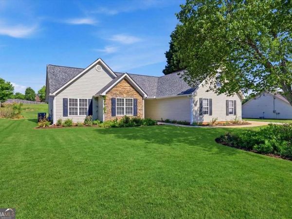 145 Mills Landing, Covington, GA 30016