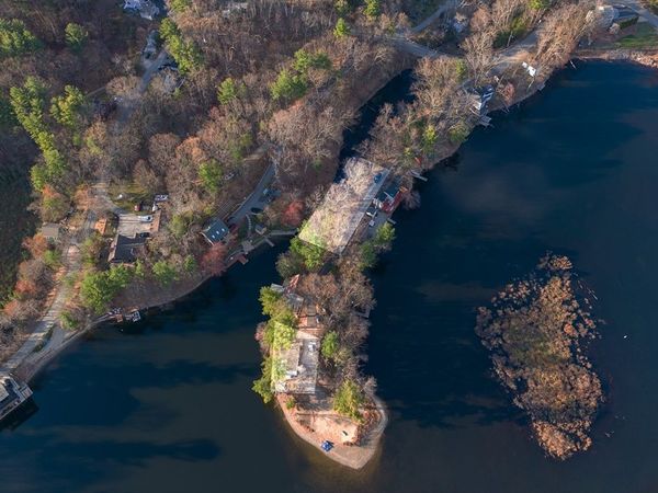 34 Baby Beach Rd, Groton, MA 01450