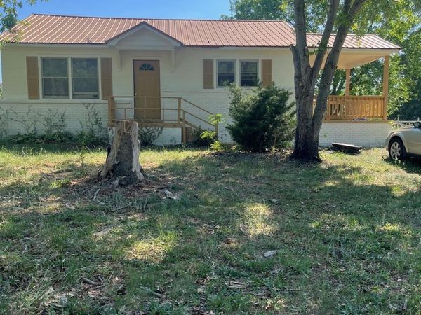 1612 Hawfield Road, Charlotte, NC 28214