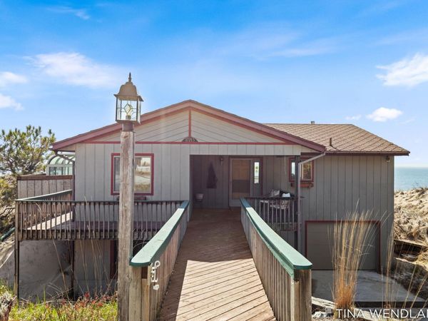 10713 Lost Valley Road, Montague, MI 49437