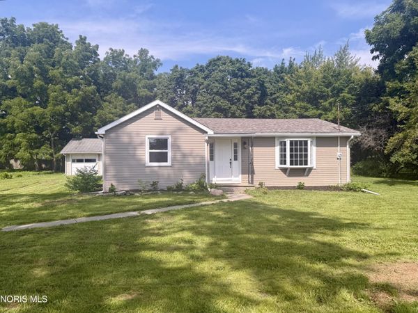 28665 Georgia Road, Perrysburg, OH 43551