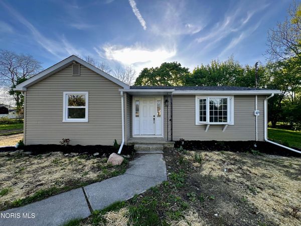 28665 Georgia Road, Perrysburg, OH 43551