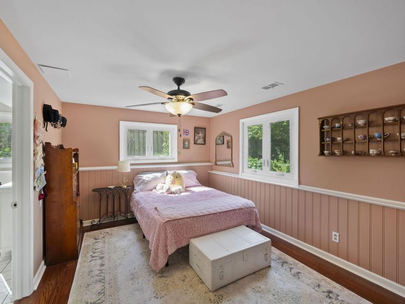 194 W New England Avenue, Columbus, OH 43085 Photo 30
