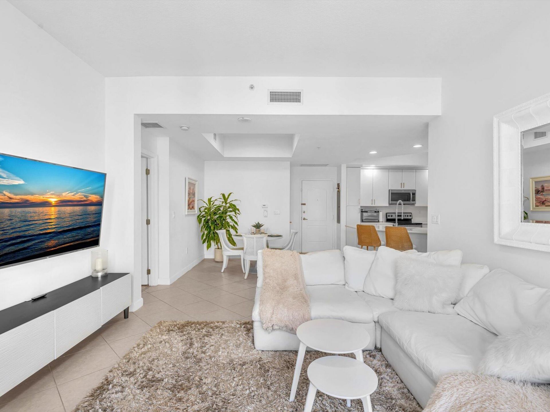 801 S Olive Avenue, Unit 1521, West Palm Beach, FL 33401 Photo