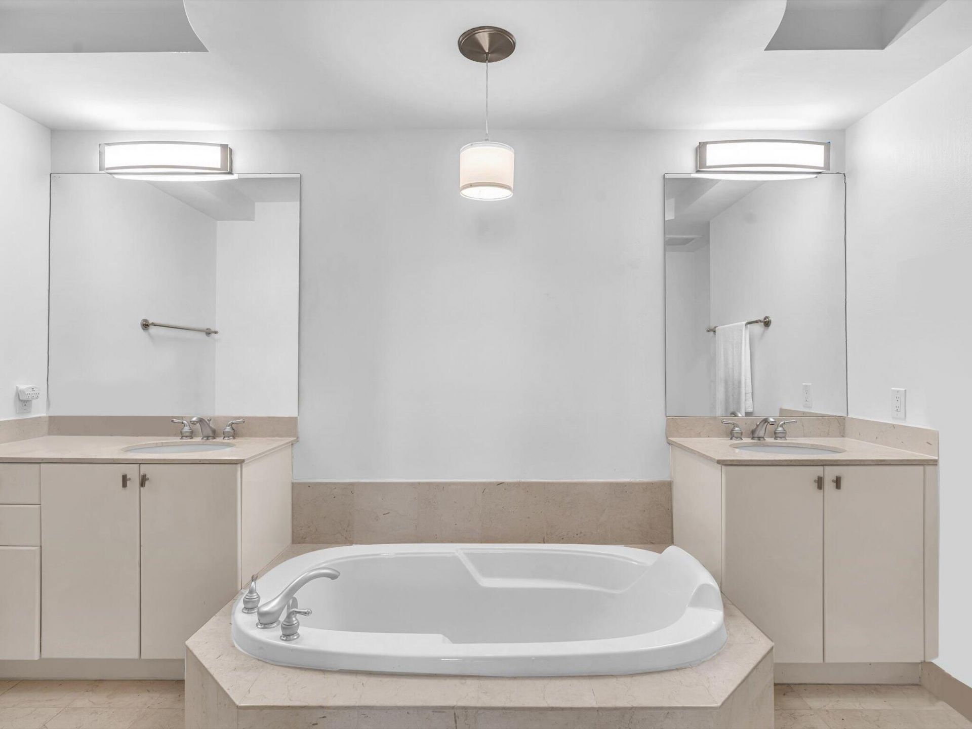 801 S Olive Avenue, Unit 1521, West Palm Beach, FL 33401 Photo