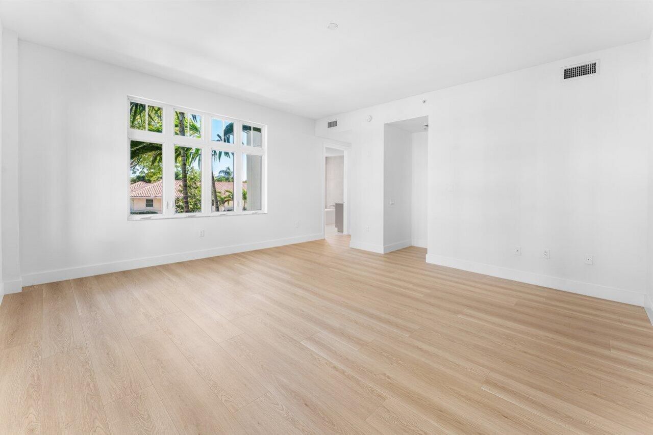 182 Lake Drive, Unit 5-101, Palm Beach Shores, FL 33404 Photo