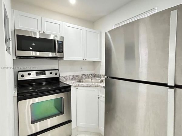 6950 NW 8th Ave , Unit 3, Miami, FL 33150