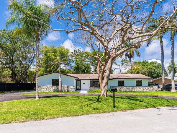 17737 SW 86th Ave , Palmetto Bay, FL 33157