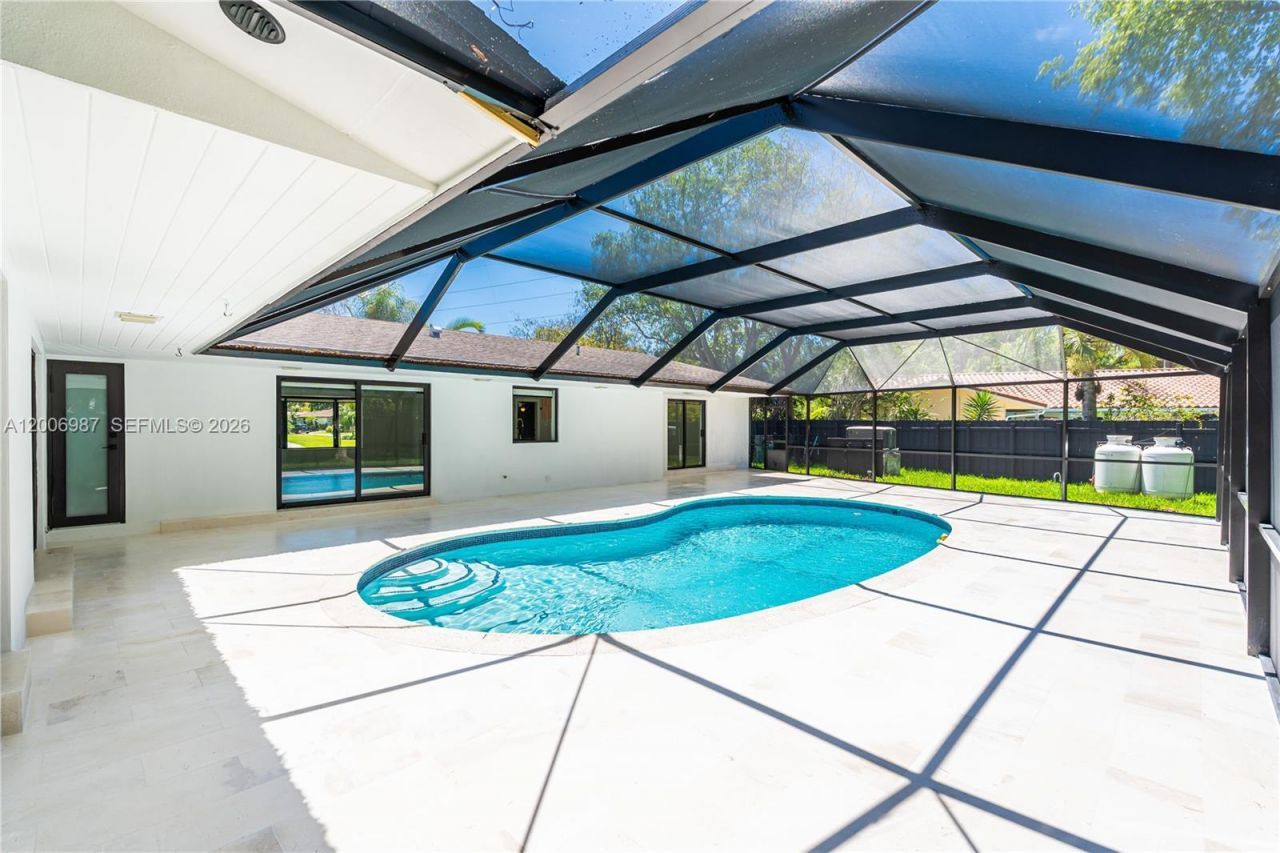17737 SW 86th Ave , Palmetto Bay, FL 33157 Photo