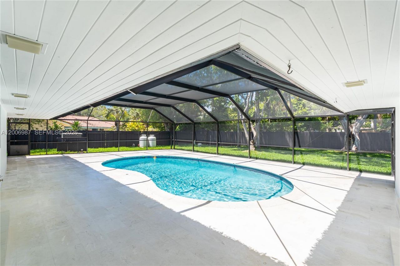 17737 SW 86th Ave , Palmetto Bay, FL 33157 Photo