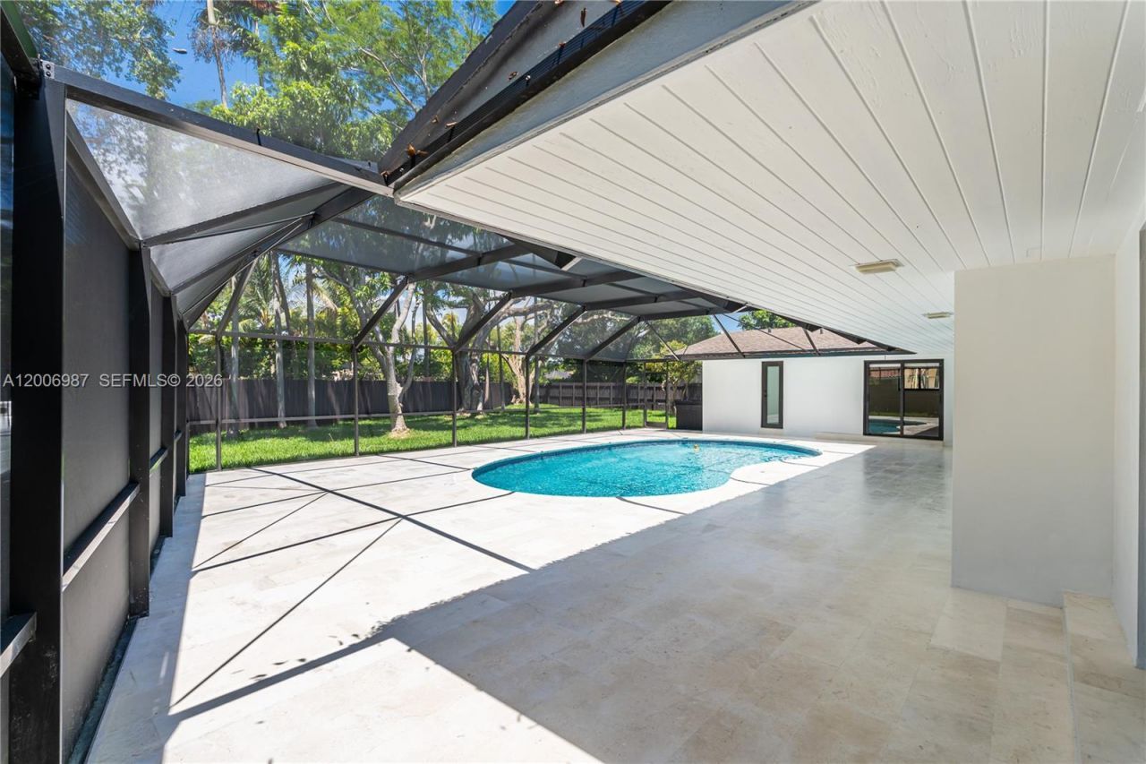 17737 SW 86th Ave , Palmetto Bay, FL 33157 Photo
