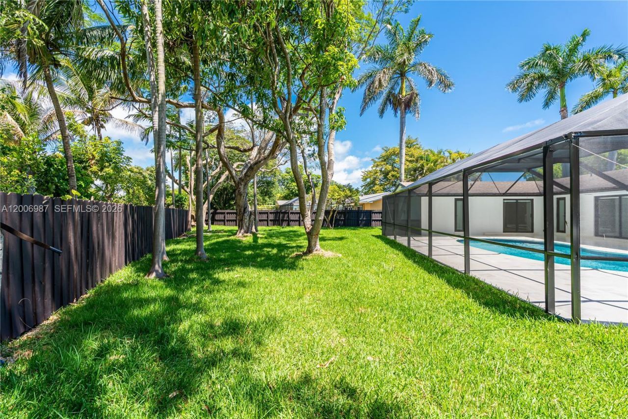 17737 SW 86th Ave , Palmetto Bay, FL 33157 Photo