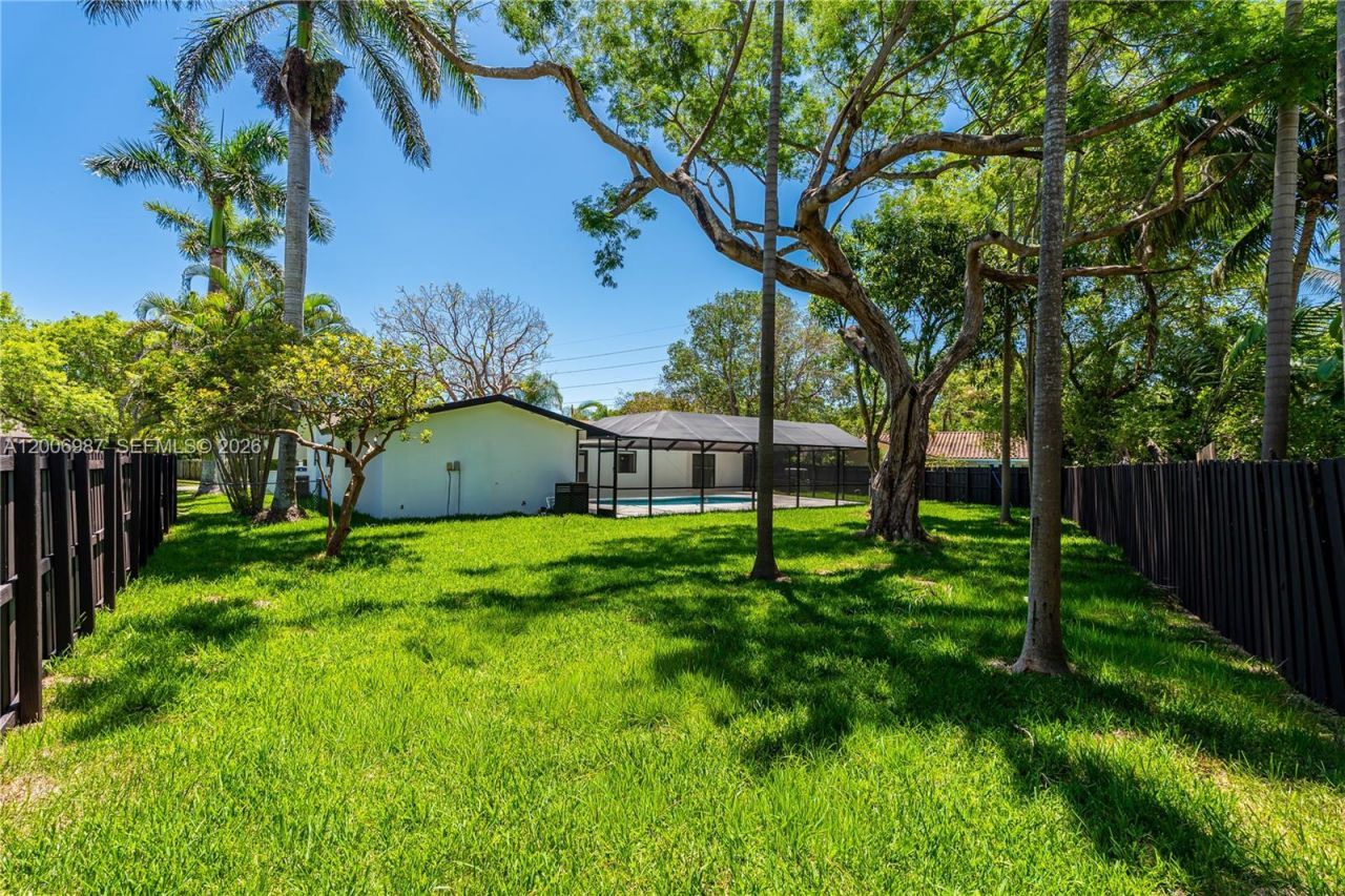 17737 SW 86th Ave , Palmetto Bay, FL 33157 Photo