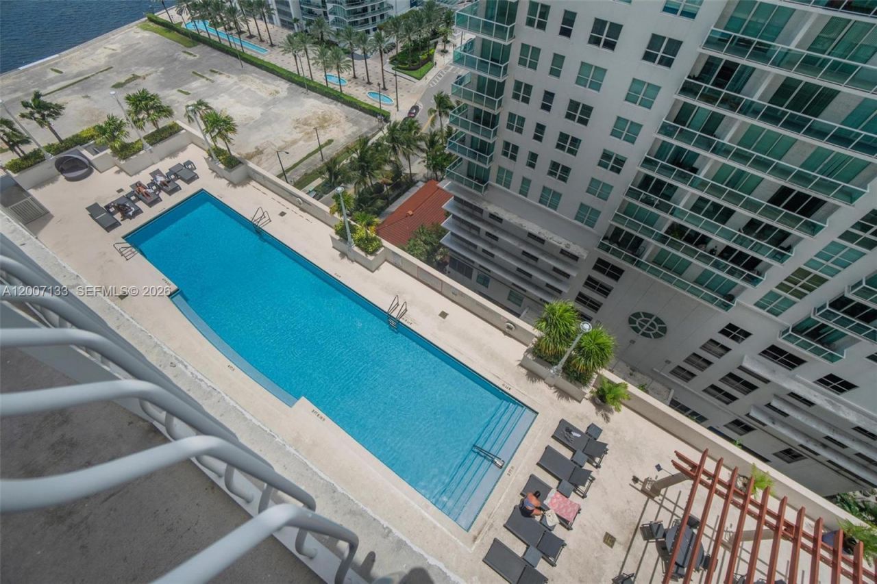 1200 Brickell Bay Dr, Unit 1907, Miami, FL 33131 Photo