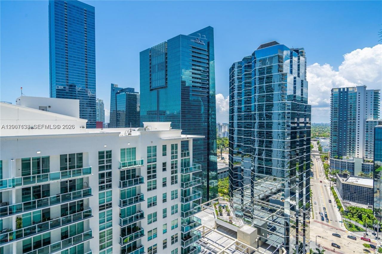 1200 Brickell Bay Dr, Unit 1907, Miami, FL 33131 Photo
