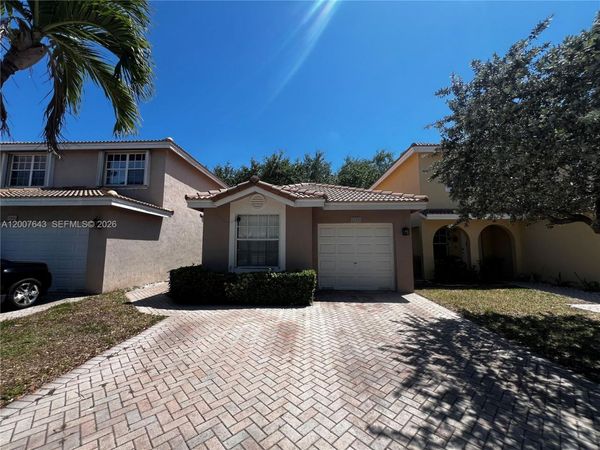 9312 NW 54th St , Unit 9312, Sunrise, FL 33351