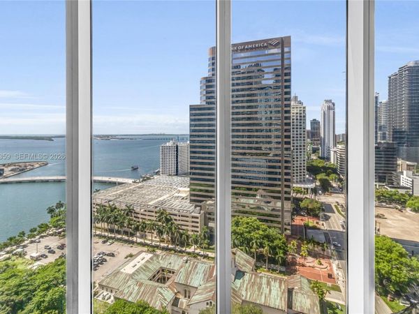 485 Brickell Ave, Unit 2508, Miami, FL 33131