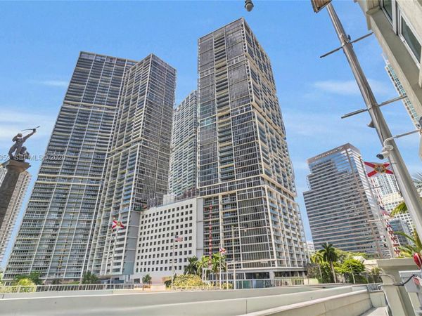 485 Brickell Ave, Unit 2508, Miami, FL 33131