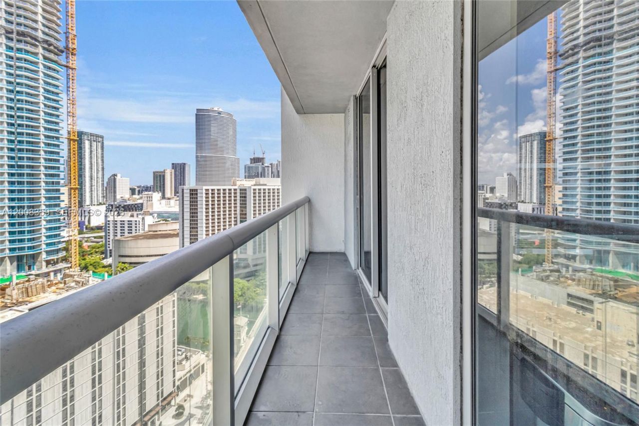 485 Brickell Ave, Unit 2508, Miami, FL 33131 Photo