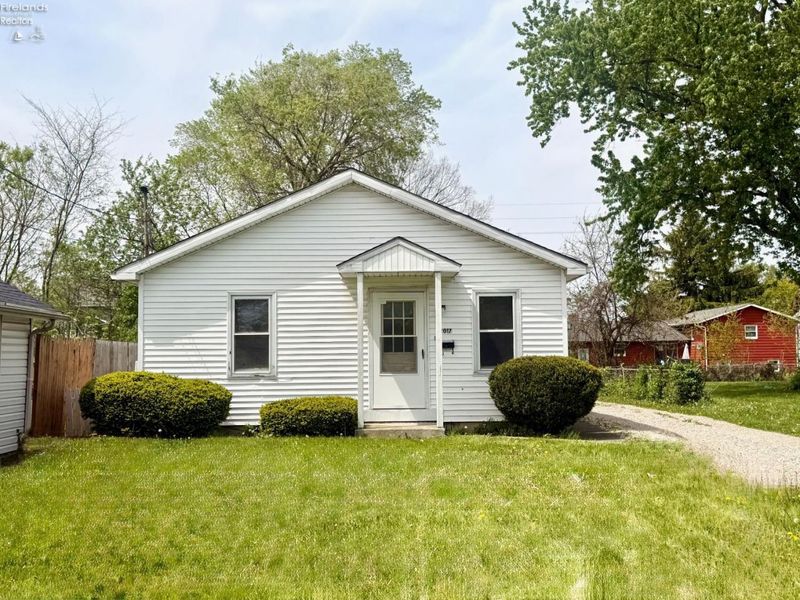 2017 Carr, Sandusky, OH 44870 Photo 1