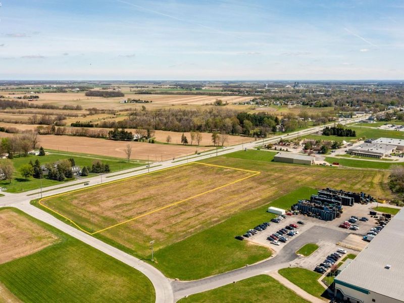 1085 W Main Street, Bellevue, OH 44811 Photo 5