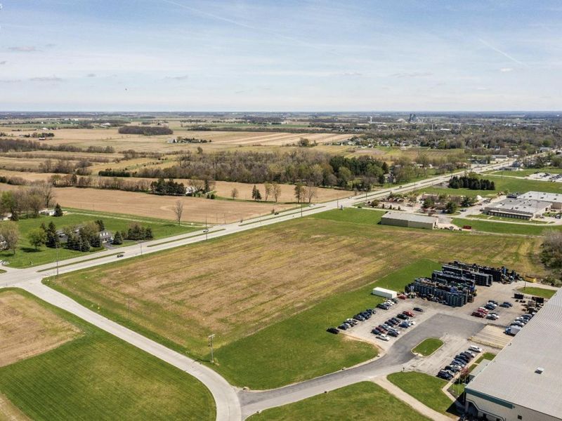 1085 W Main Street, Bellevue, OH 44811 Photo 6