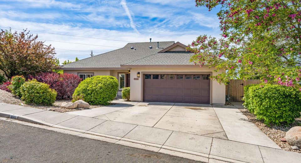 930 Demos Court, Reno, NV 89512 Photo