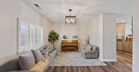 930 Demos Court, Reno, NV 89512 Photo