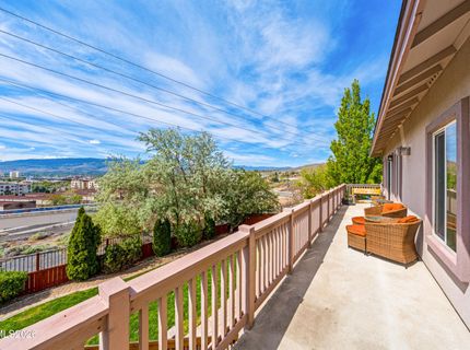 930 Demos Court, Reno, NV 89512 Photo