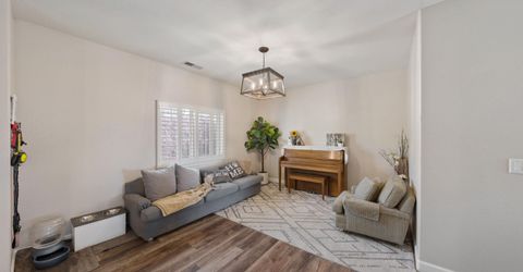 930 Demos Court, Reno, NV 89512 Photo