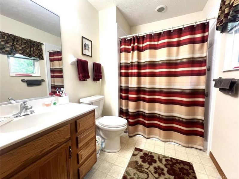 3290 Springcrest Drive, Fairfield Township, OH 45011 Photo 11