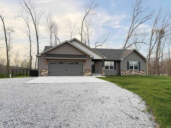 120 Red Oak Lane, Covington, IN 47932