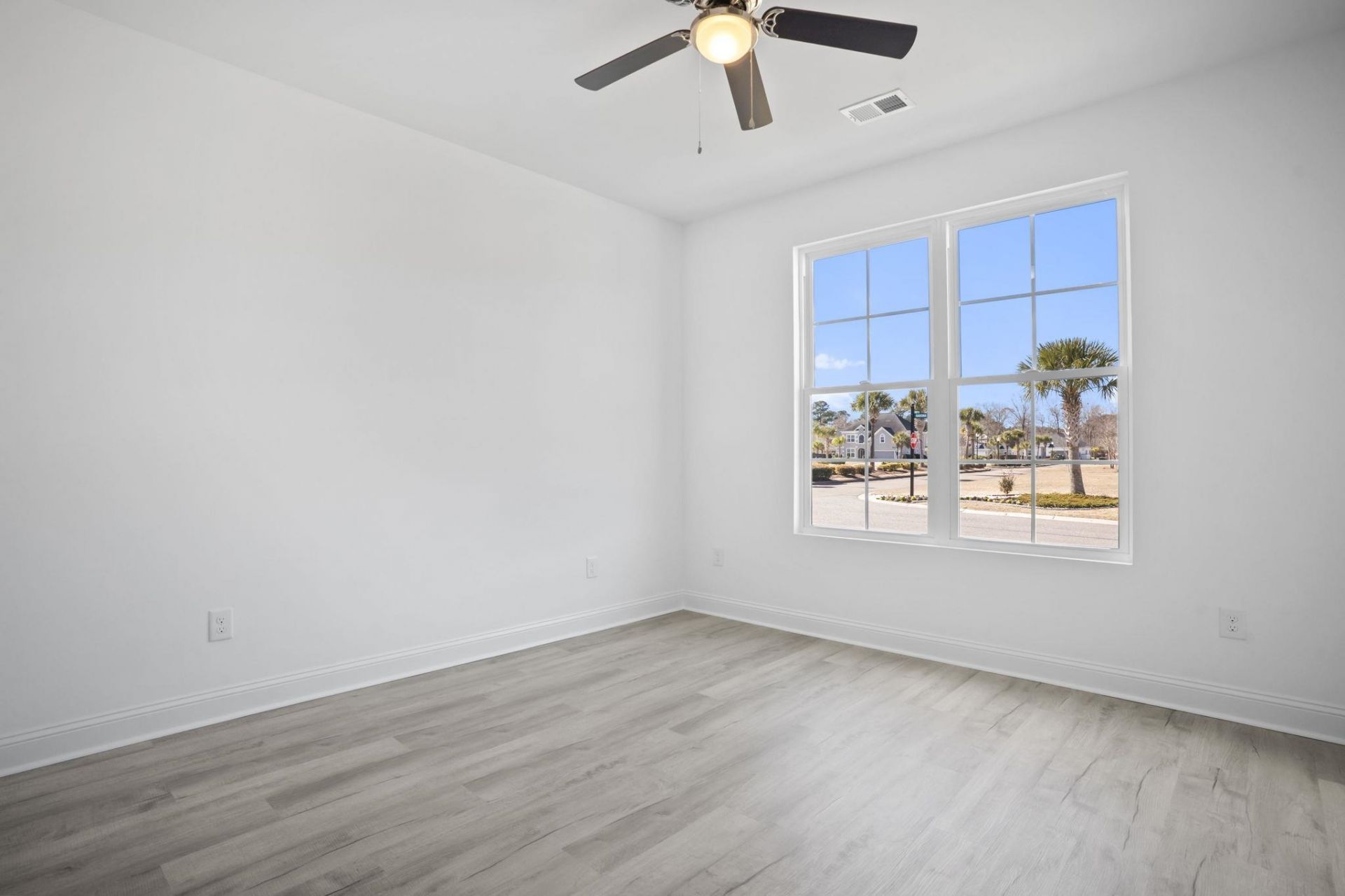 600 Barona Dr.  Photo 12
