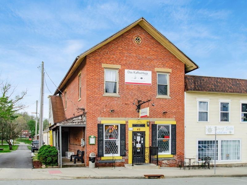 43 E Columbus Street , Lithopolis, OH 43136 Photo 1