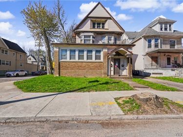 2009 Seneca Street, Buffalo, NY 14210
