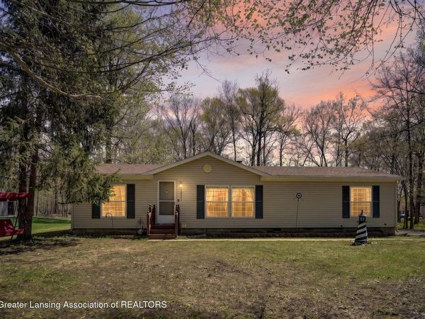 10343 Hardwood Trail, Perrinton, MI 48871