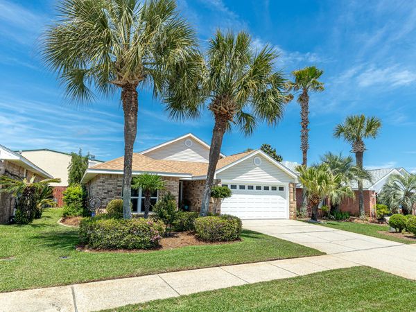 4643 Windstarr Drive, Destin, FL 32541