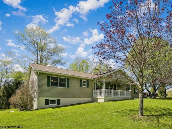 107 Number 41 Mine Road, Thomas, WV 26292