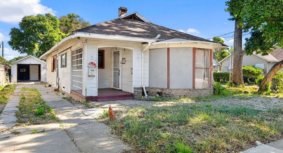 2133 Perkins Way, Sacramento, CA 95818 Photo