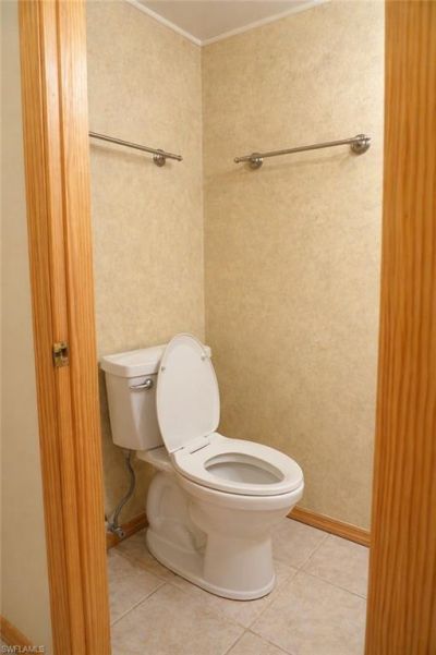 7410 Lake Breeze Dr, Unit 307, Fort Myers, FL 33907 Photo