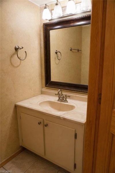 7410 Lake Breeze Dr, Unit 307, Fort Myers, FL 33907 Photo