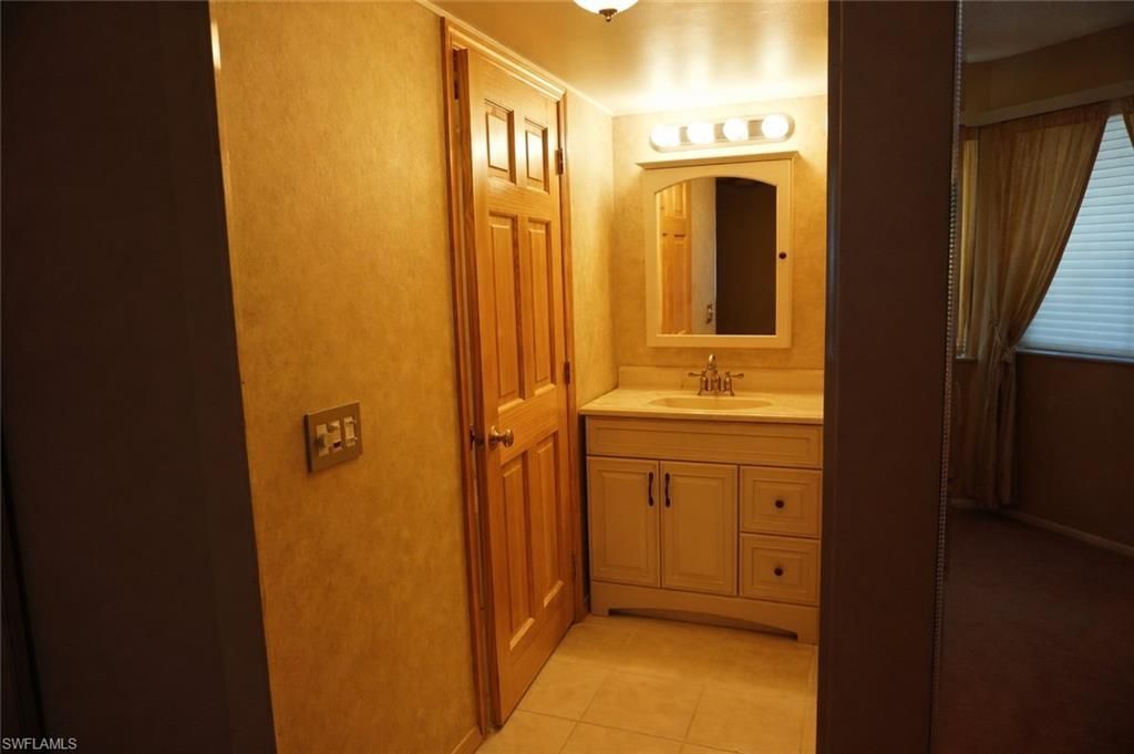 7410 Lake Breeze Dr, Unit 307, Fort Myers, FL 33907 Photo