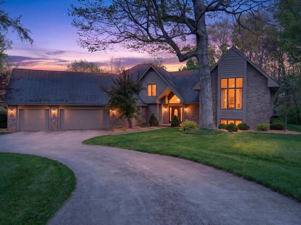 3112 WALTON Way, Kokomo, IN 46902