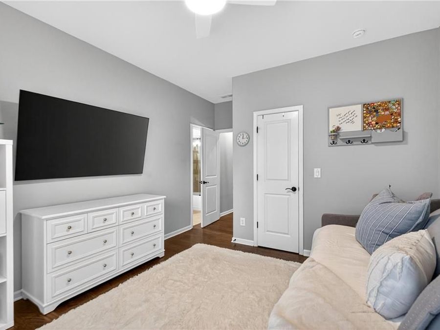 Property Image 47