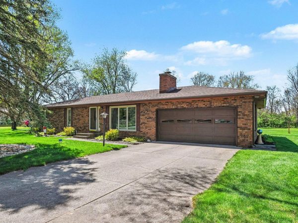 70620 Dennis Drive, Niles, MI 49120