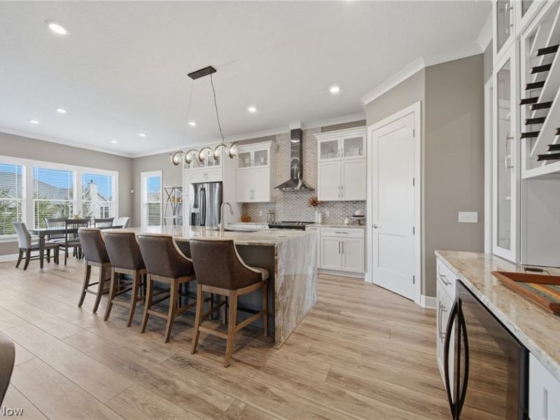 8872 Scotsbury Glen Street NW, Massillon, OH 44646 Photo 12