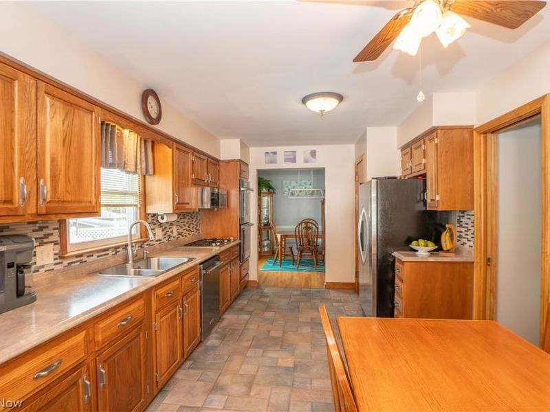 2139 Daniels Avenue, Akron, OH 44312 Photo 14