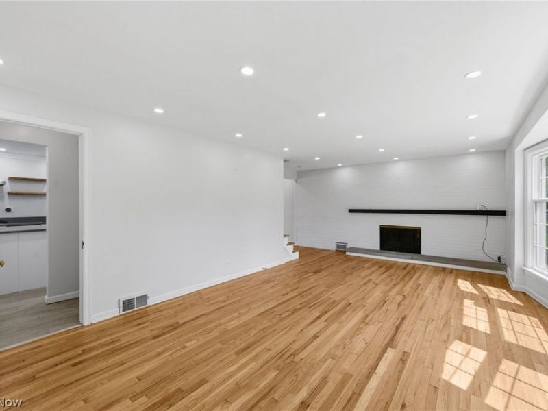 22875 Fairmount Boulevard, Shaker Heights, OH 44118 Photo 2