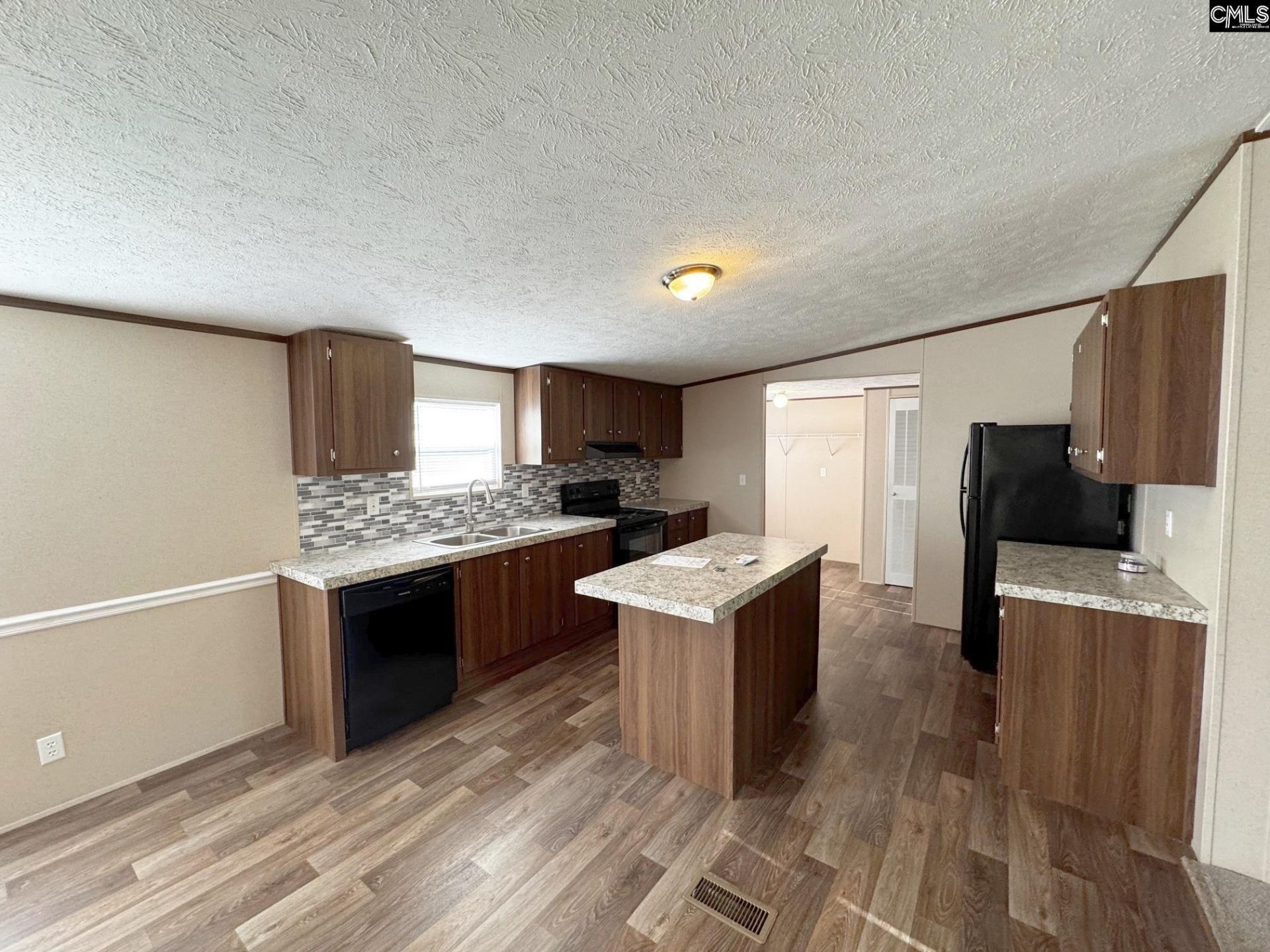 247 S Dixie Road Photo 10